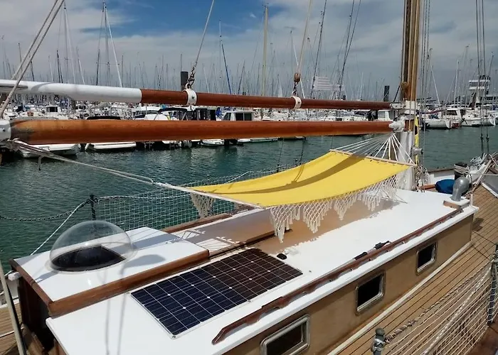 Superbe Vieux Greement A La Rochelle