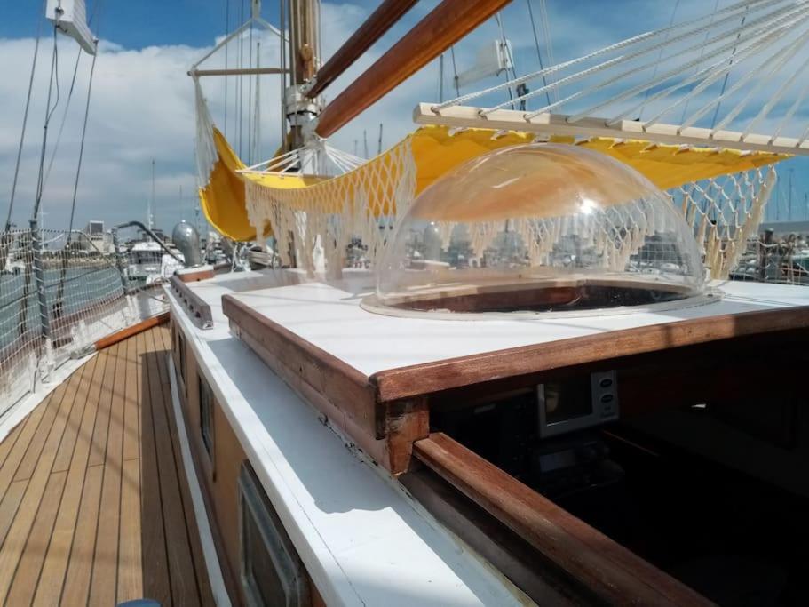 Botel Superbe Vieux Greement A La Rochelle La Rochelle (Charente-Maritime)