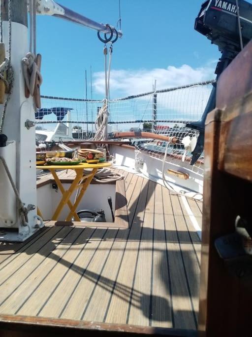 Superbe Vieux Greement A La Rochelle Botel La Rochelle (Charente-Maritime)